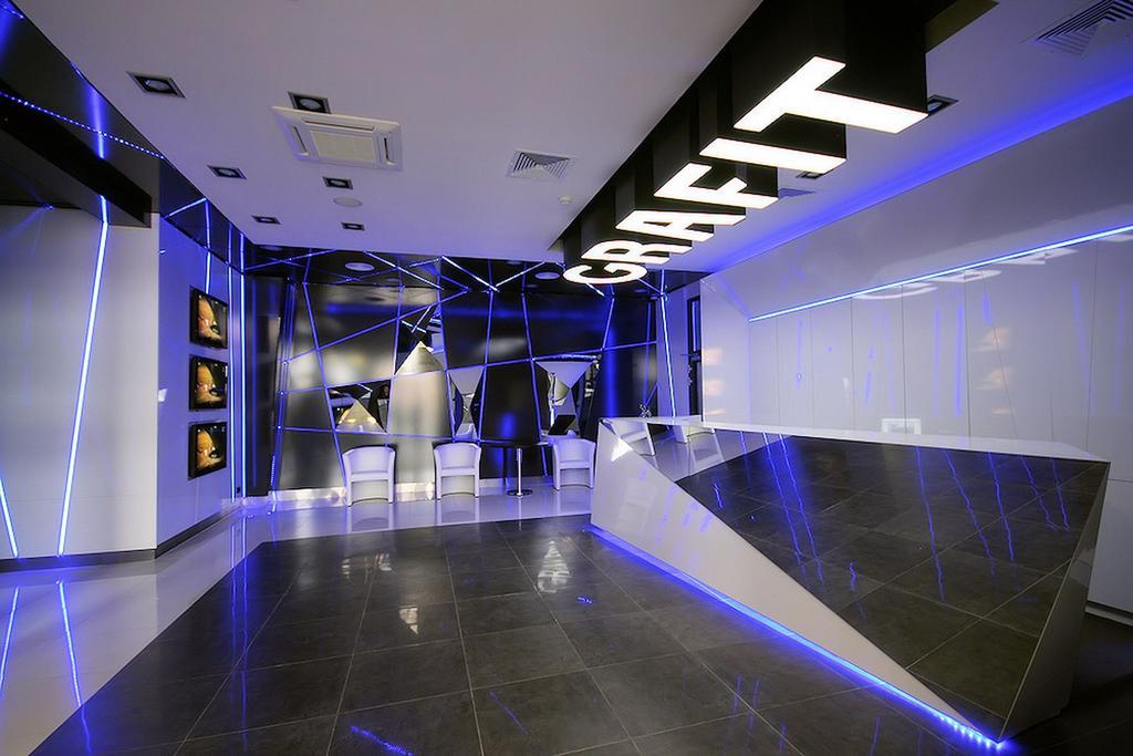 Hotel Grafit Kostomloty Pierwsze Exterior foto